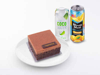 Celebration Cake combo with non-Alcoholic drinks